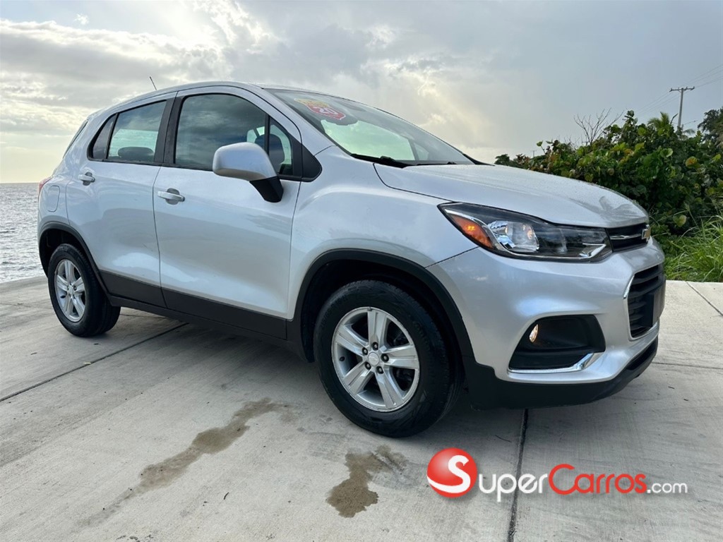2020 Chevrolet Trax LS — foto 2 / 12