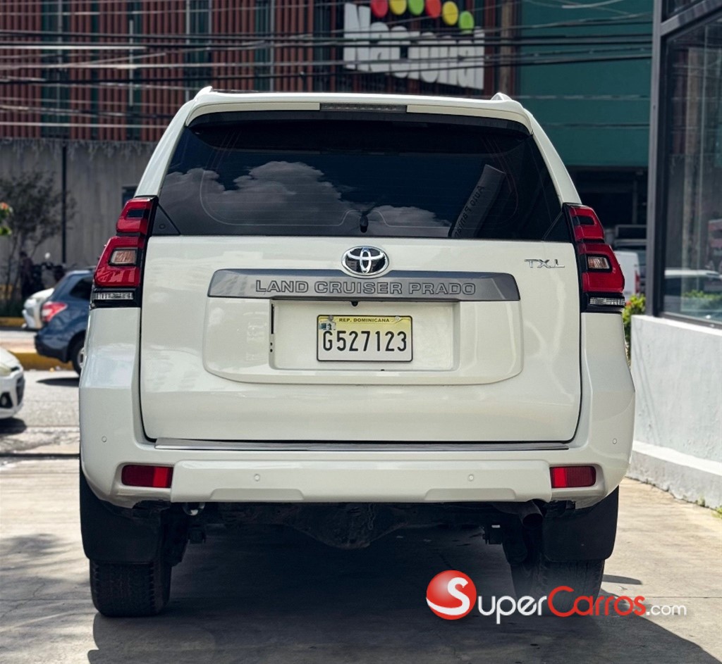 2021 Toyota Land Cruiser Prado TXL — foto 11 / 11