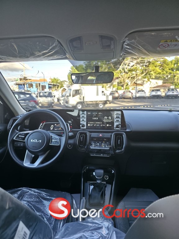 2027 Kia Sonet — foto 8 / 12