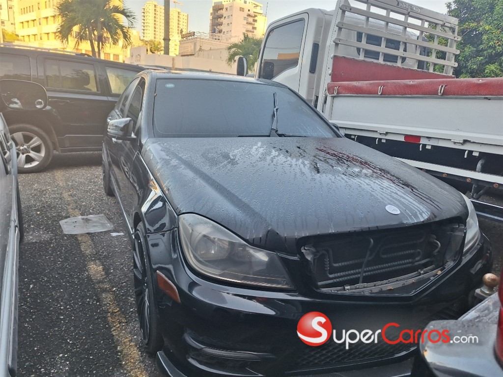 2013 Mercedes-Benz Clase C 250