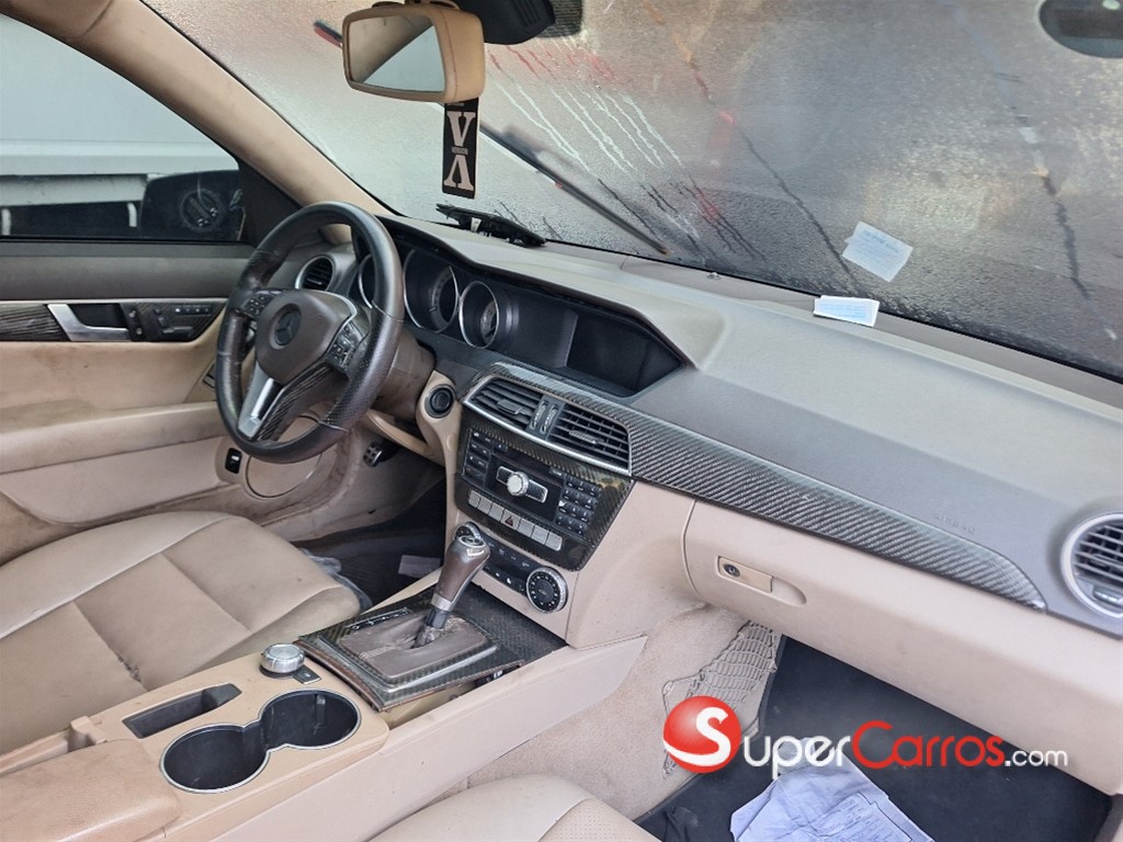 2013 Mercedes-Benz Clase C 250 — foto 5 / 7