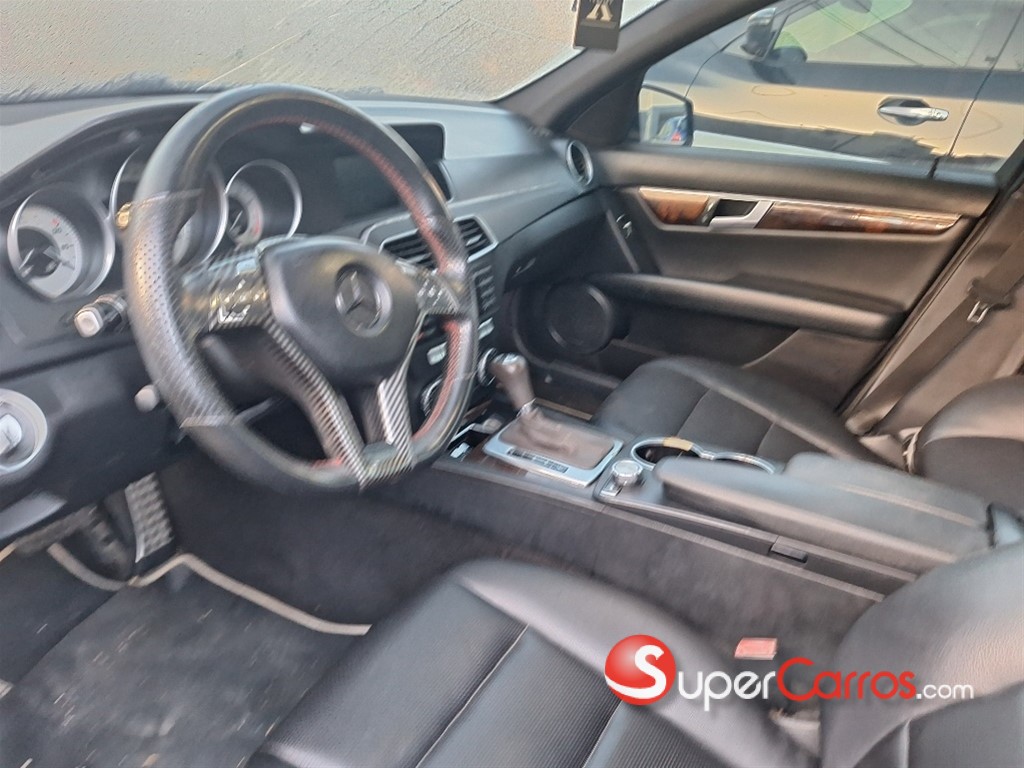 2014 Mercedes-Benz Clase C 250 — foto 5 / 7