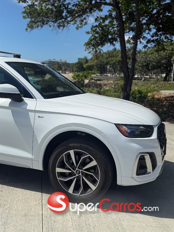 2024 Audi Q5 45 TFSI QUATTRO — foto 4 / 12