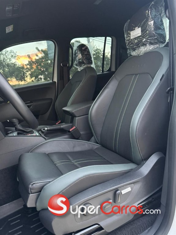 2025 Volkswagen Amarok — foto 9 / 11