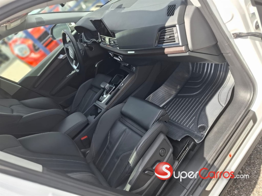 2024 Audi Q5 — foto 9 / 12