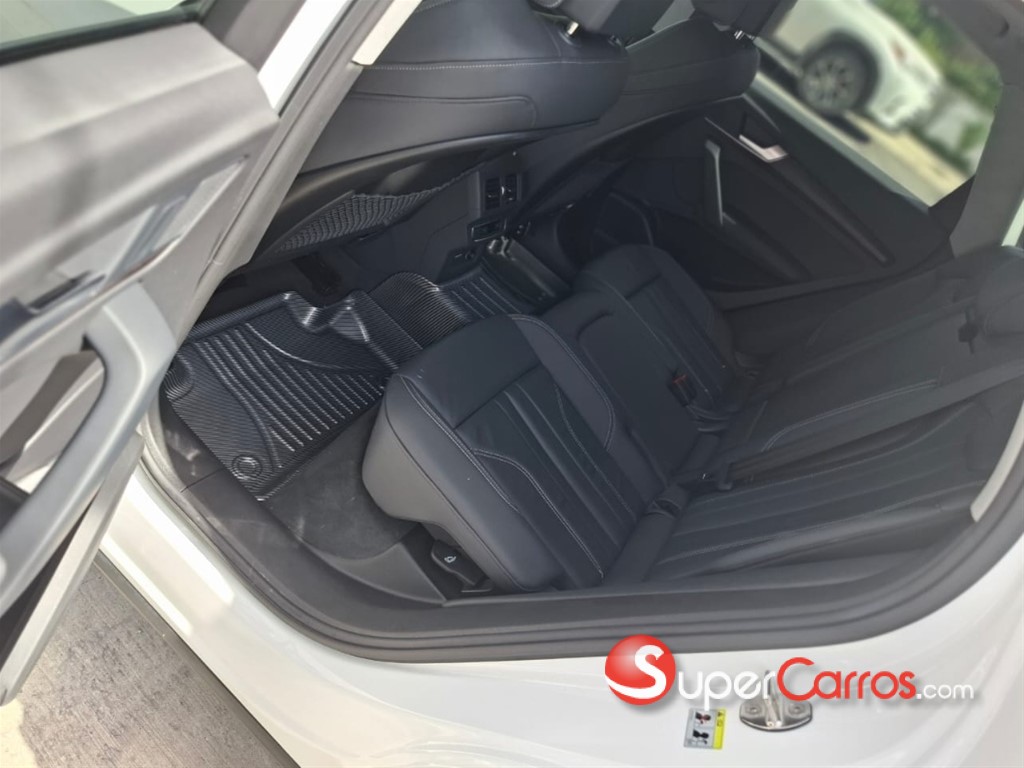 2024 Audi Q5 — foto 10 / 12