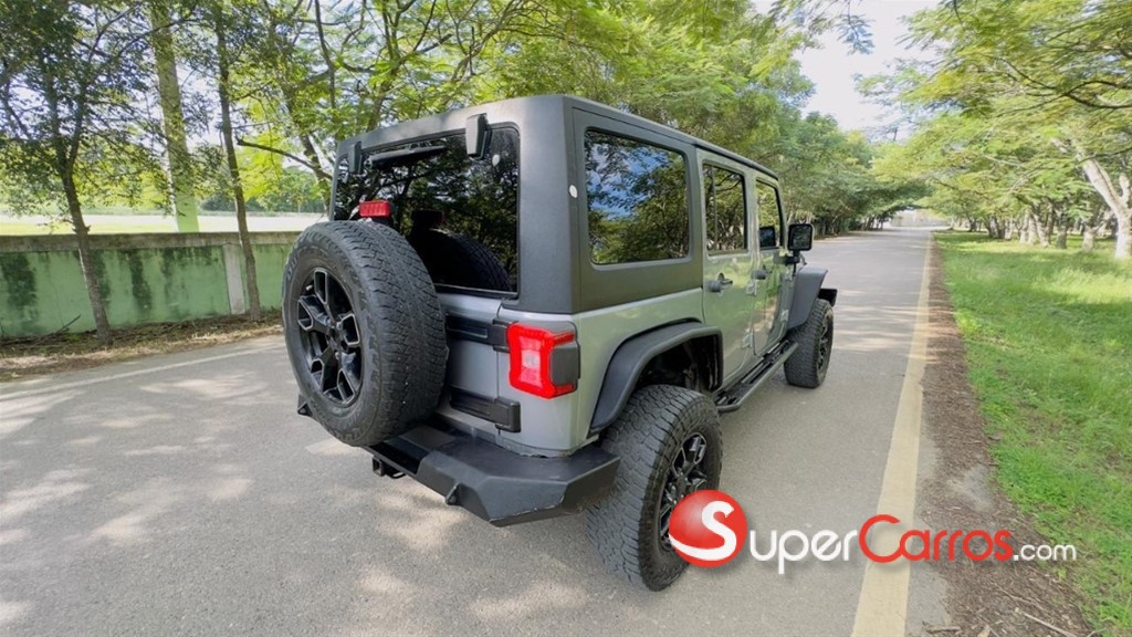 2016 Jeep Wrangler Trail Rated OSCAR MIKE — foto 7 / 10