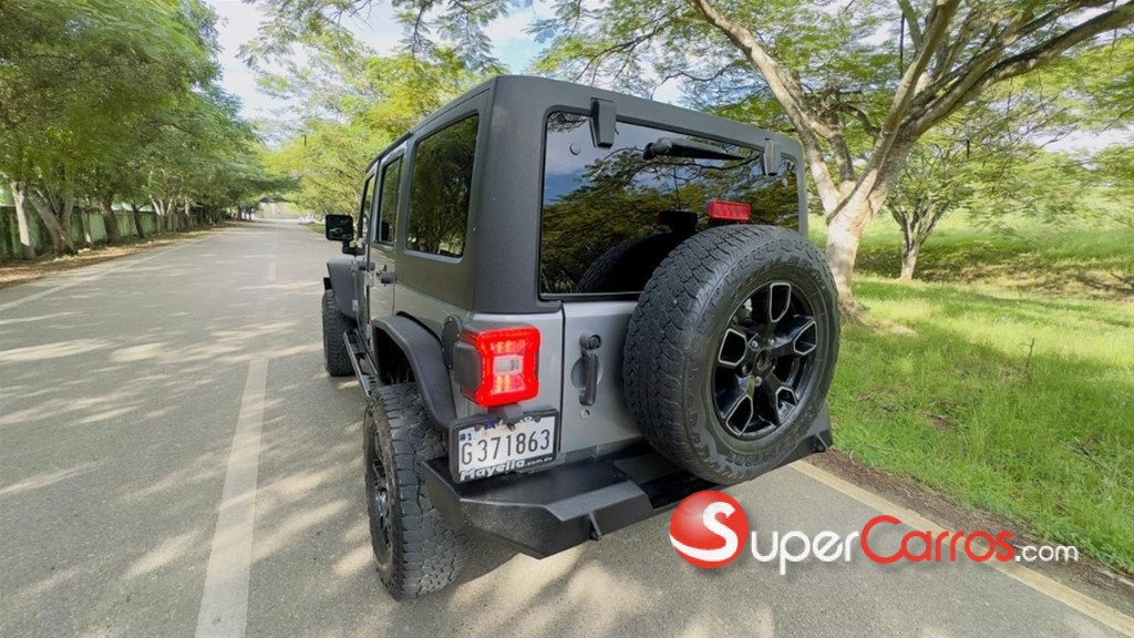 2016 Jeep Wrangler Trail Rated OSCAR MIKE — foto 8 / 10
