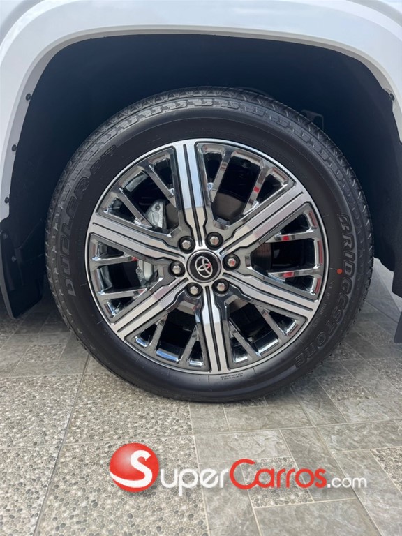 2026 Toyota Sequoia Capstone — foto 12 / 12