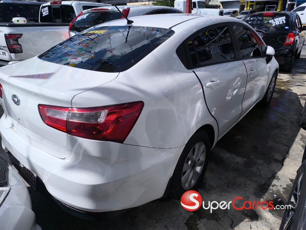 2018 Kia Rio — foto 3 / 6