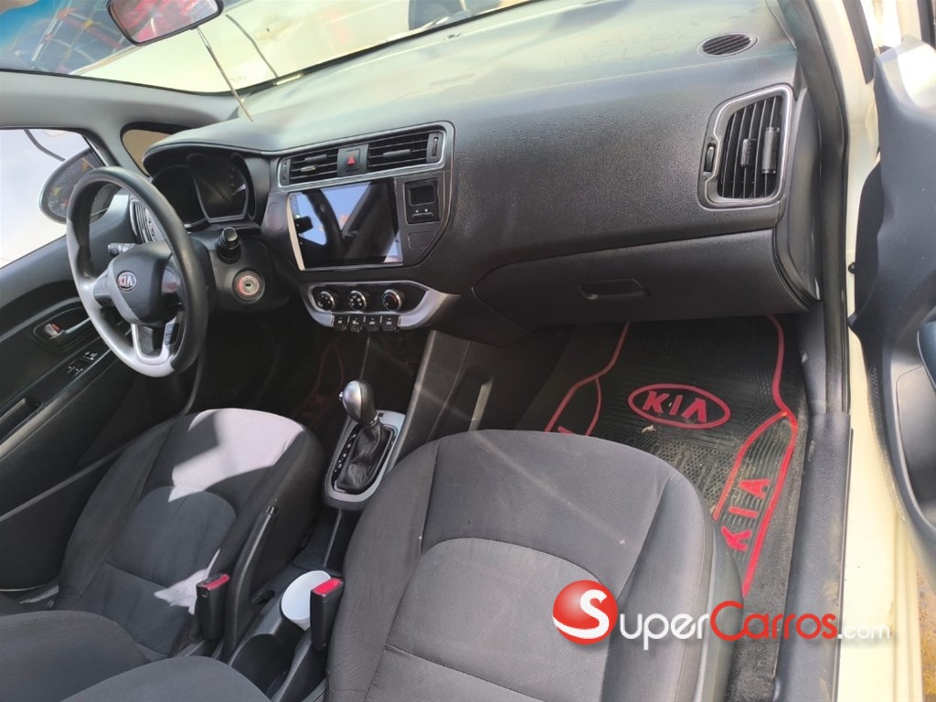 2018 Kia Rio — foto 4 / 6