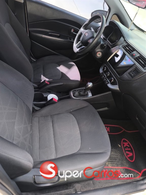 2018 Kia Rio — foto 5 / 6