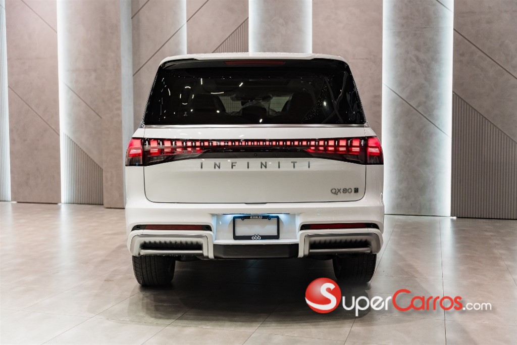 2026 Infiniti QX-80 — foto 5 / 11