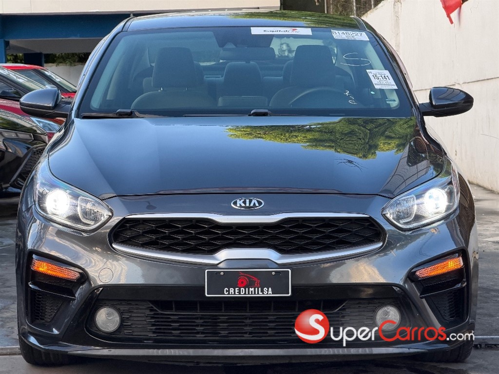 2020 Kia Forte LXS — foto 2 / 10