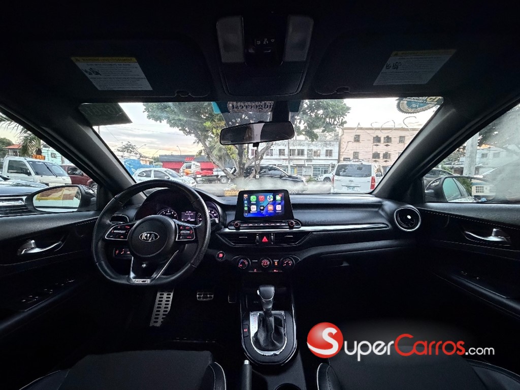 2021 Kia Forte GT Line — foto 5 / 9