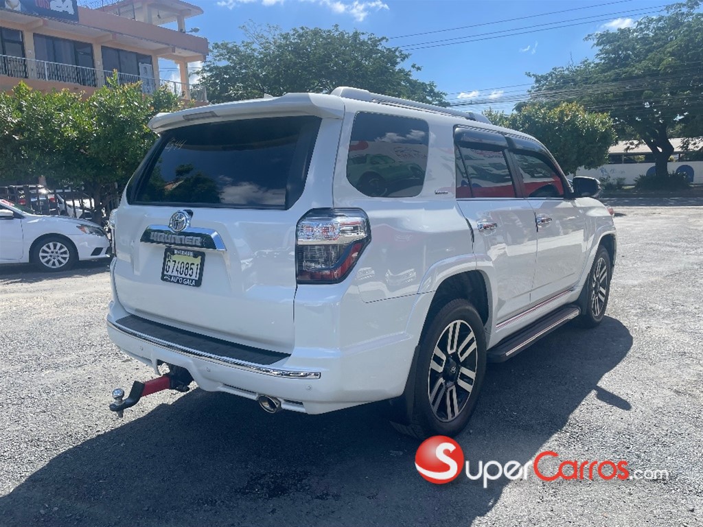 2019 Toyota 4 Runner Limited — foto 2 / 9
