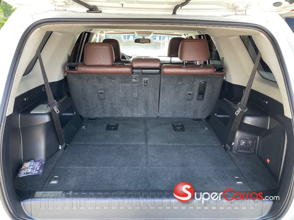 2019 Toyota 4 Runner Limited — foto 9 / 9