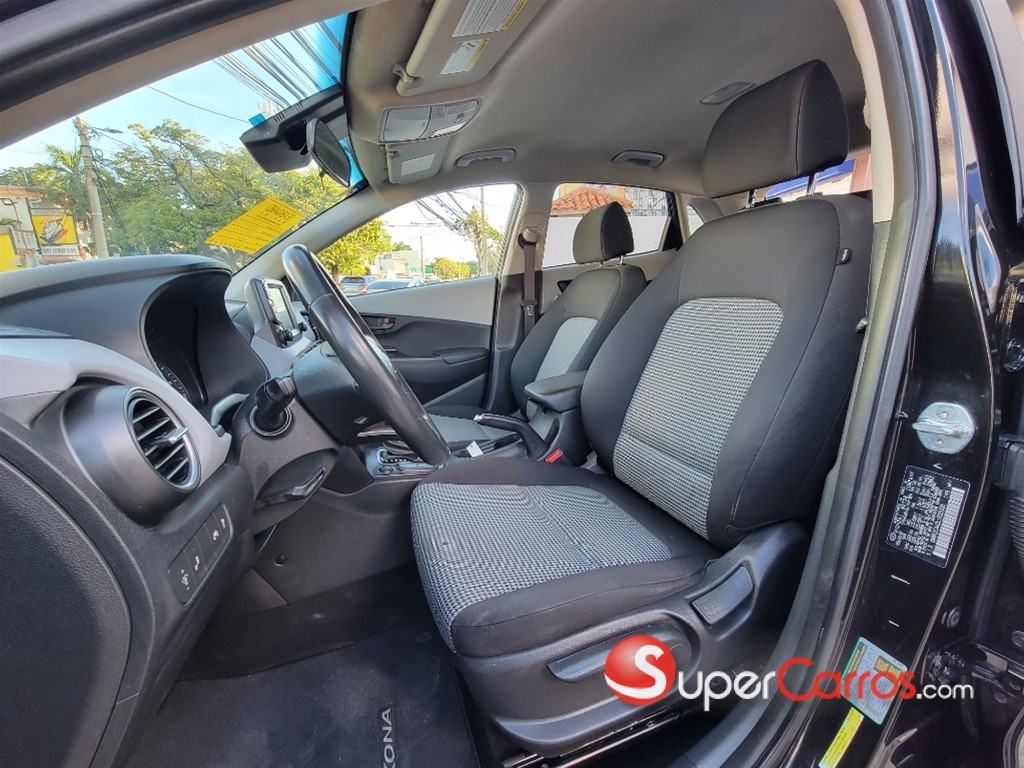 2020 Hyundai KONA SEL — foto 8 / 11