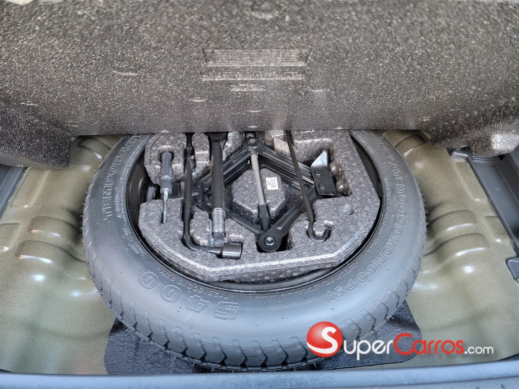2020 Hyundai KONA SEL — foto 9 / 11