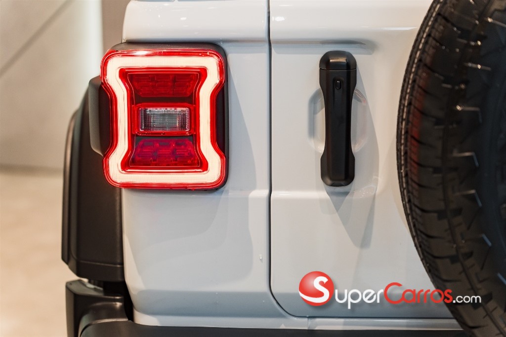 2025 Jeep Wrangler Rubicon — foto 10 / 10