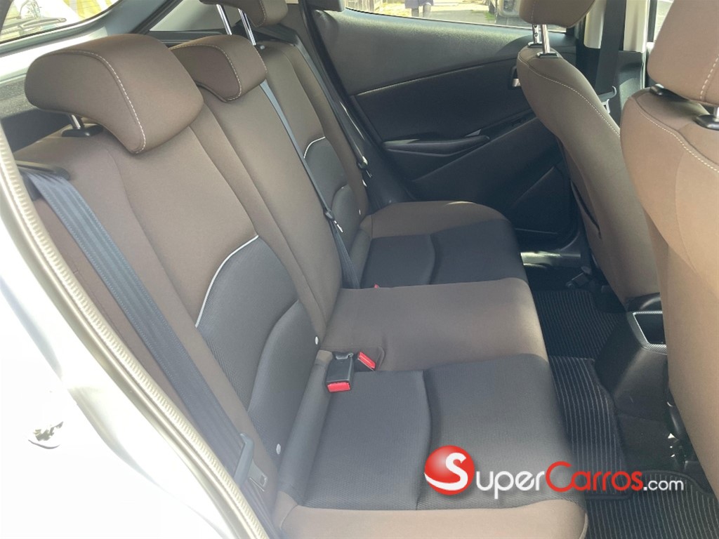 2020 Mazda 2 — foto 6 / 11