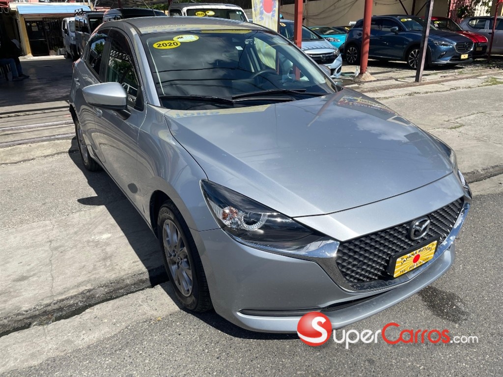 2020 Mazda 2 — foto 9 / 11