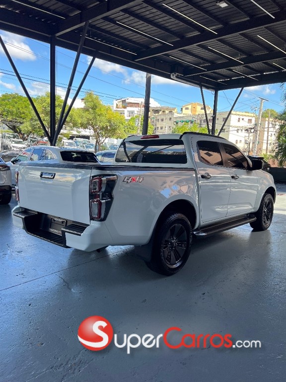 2023 Isuzu DMAX LSE — foto 8 / 10