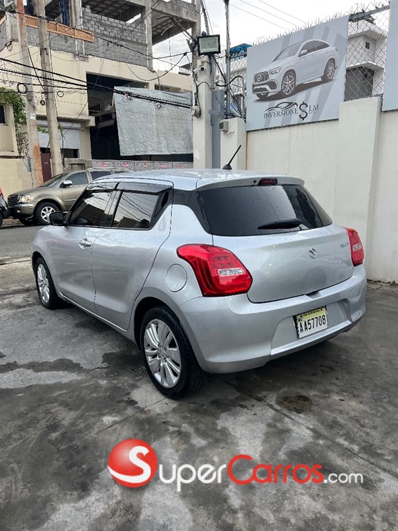 2018 Suzuki Swift — foto 3 / 9