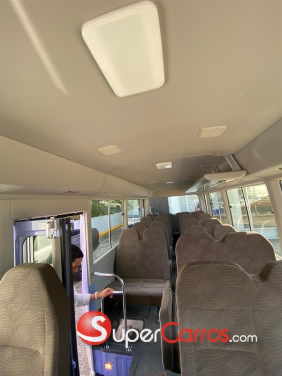 2026 Toyota Coaster — foto 11 / 11