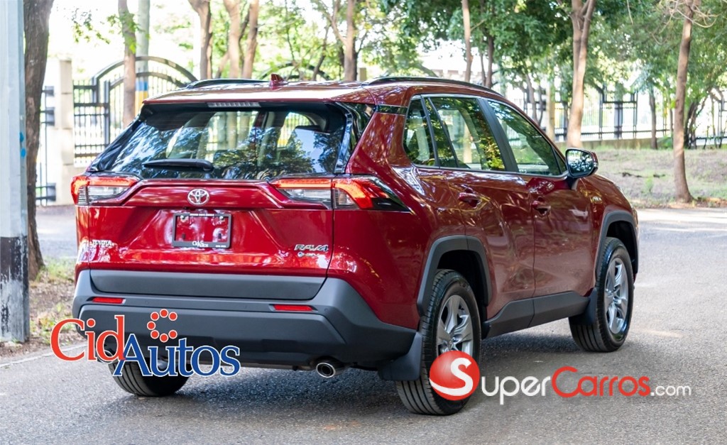 2026 Toyota RAV4 Hybrid TSS — foto 3 / 11