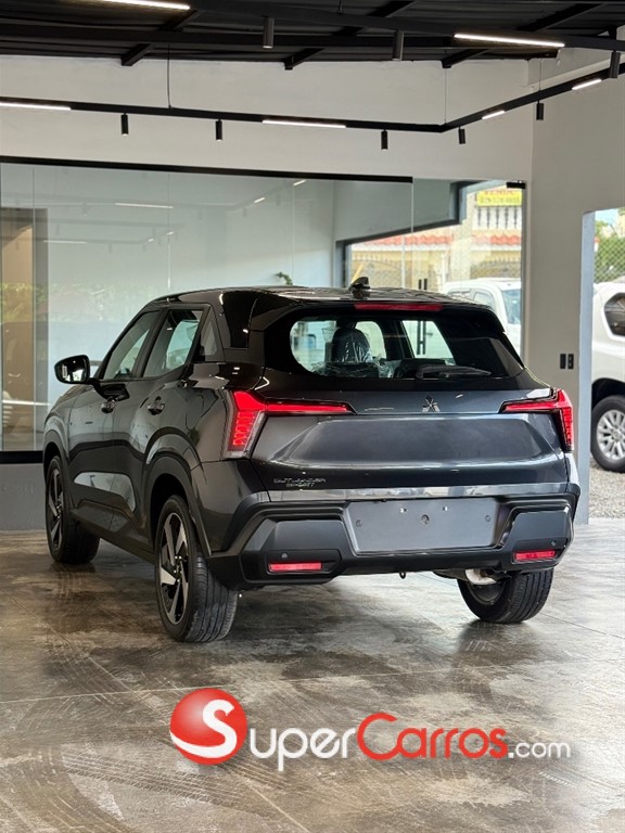 2025 Mitsubishi Motors Outlander Sport — foto 6 / 11