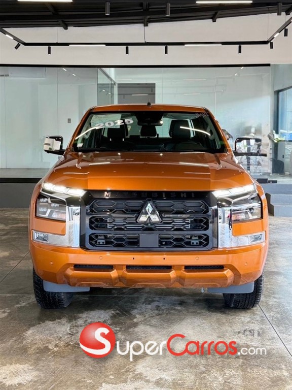 2025 Mitsubishi Motors L 200 — foto 2 / 9