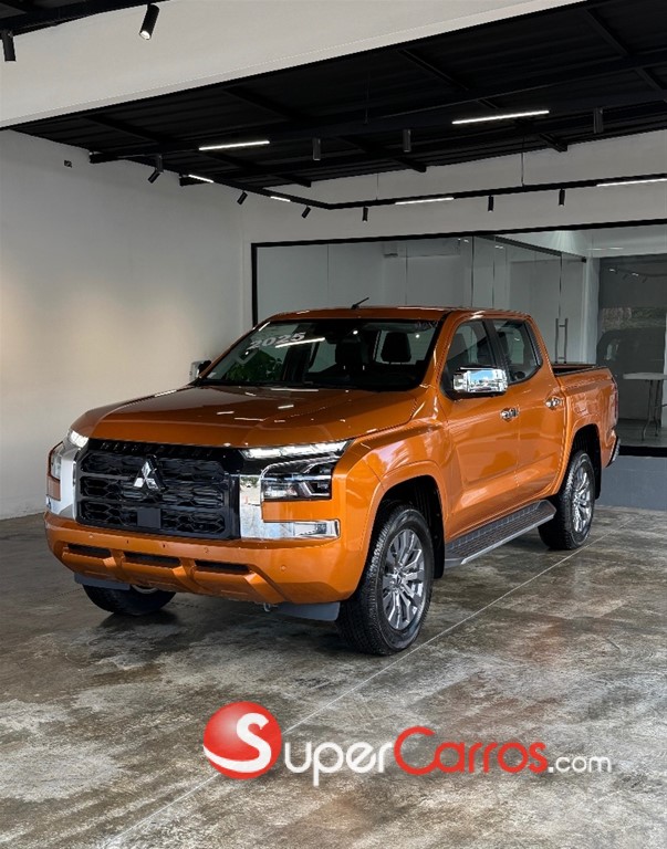 2025 Mitsubishi Motors L 200 — foto 3 / 9