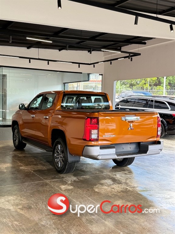 2025 Mitsubishi Motors L 200 — foto 4 / 9