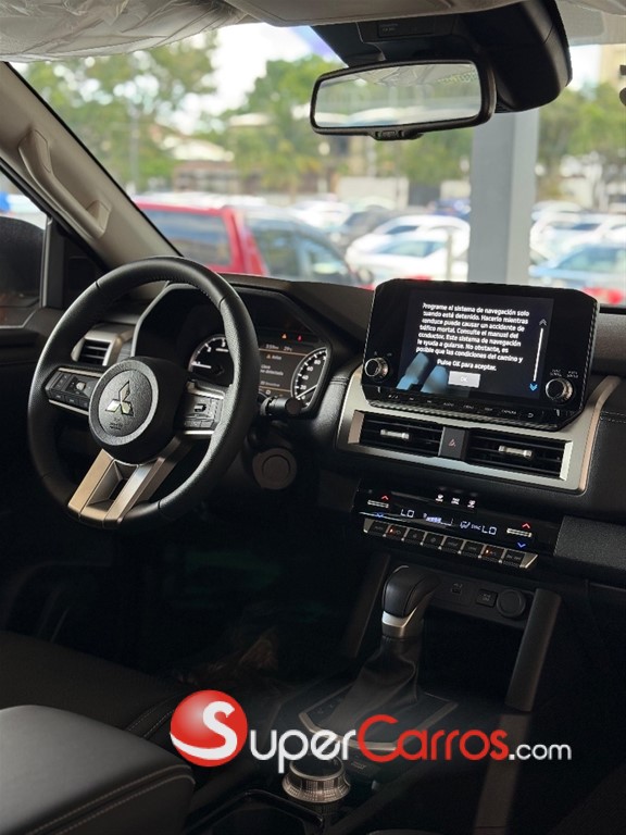 2025 Mitsubishi Motors L 200 — foto 7 / 9