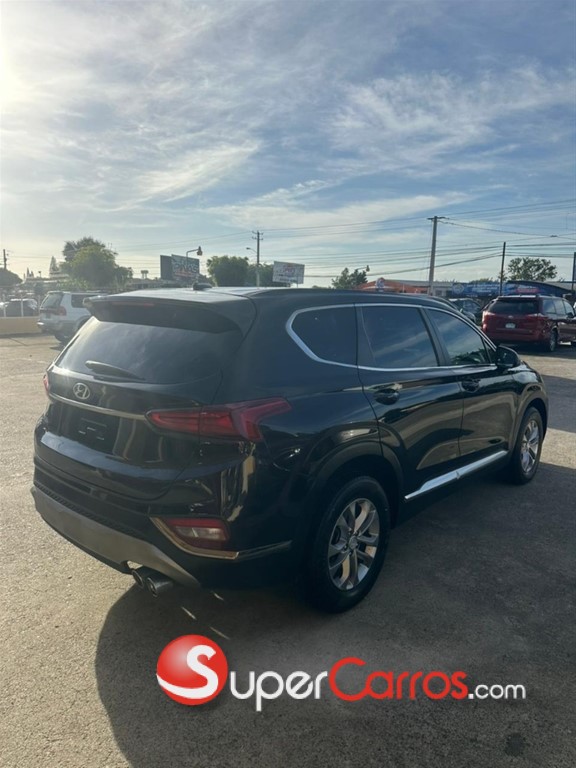 2020 Hyundai Santa Fe SE — foto 4 / 12