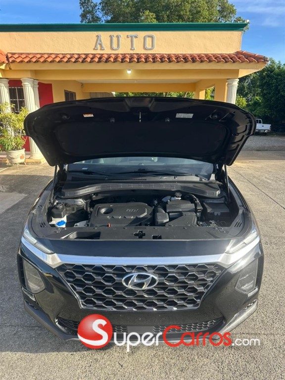 2020 Hyundai Santa Fe SE — foto 11 / 12