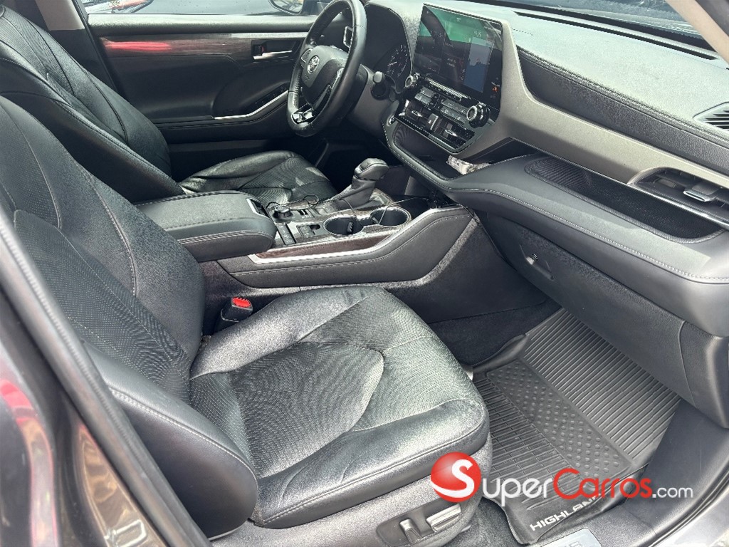 2020 Toyota Highlander Limited — foto 12 / 12