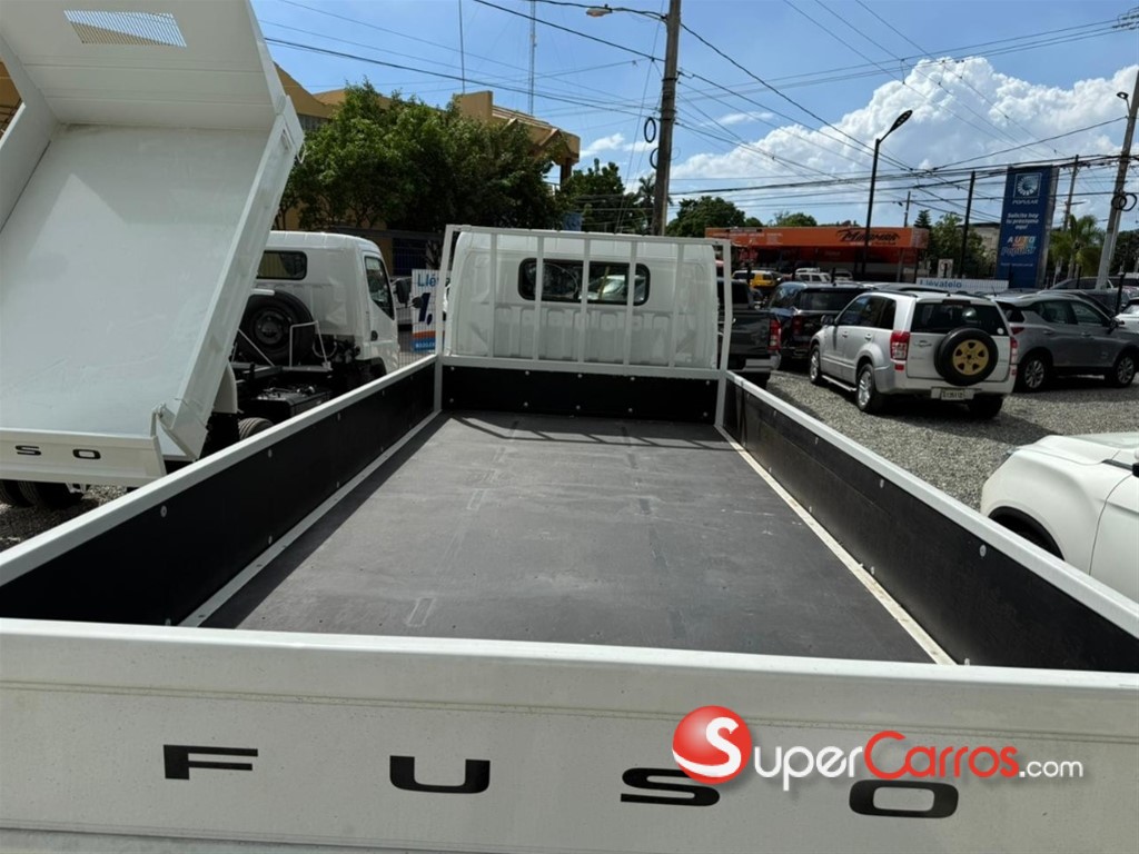 2026 Mitsubishi Motors Canter Cama 14 Pies — foto 4 / 8