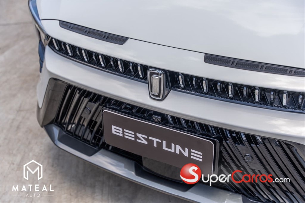 2026 Bestune B70 S — foto 2 / 10