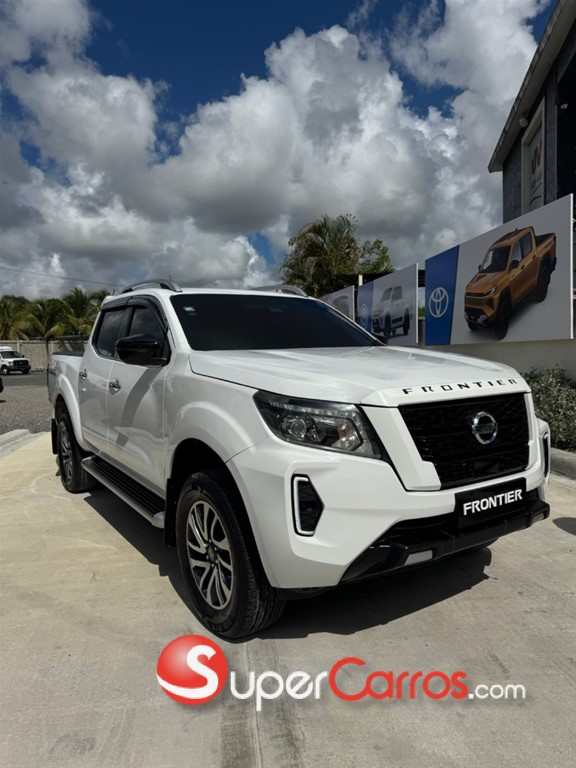 2017 Nissan Frontier LE — foto 3 / 10