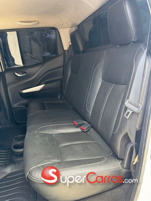 2017 Nissan Frontier LE — foto 5 / 10