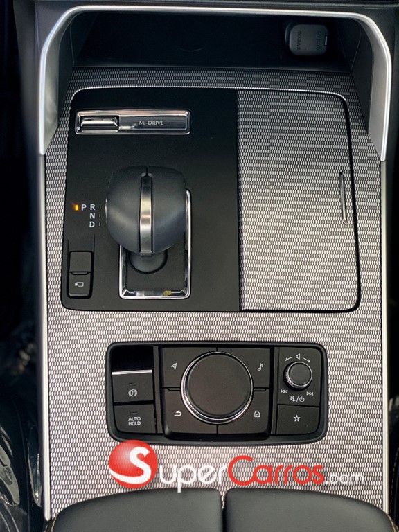 2026 Mazda CX-60 GS — foto 8 / 12