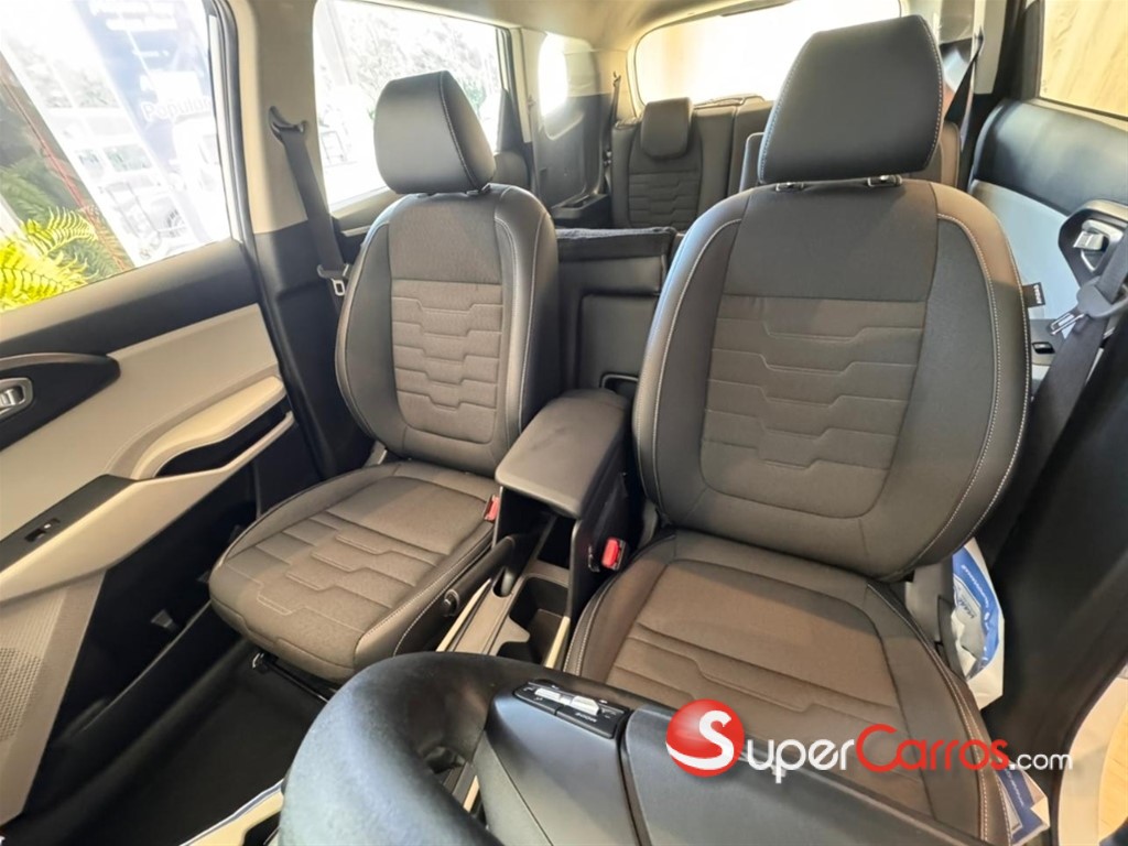 2026 Kia Carens — foto 6 / 11