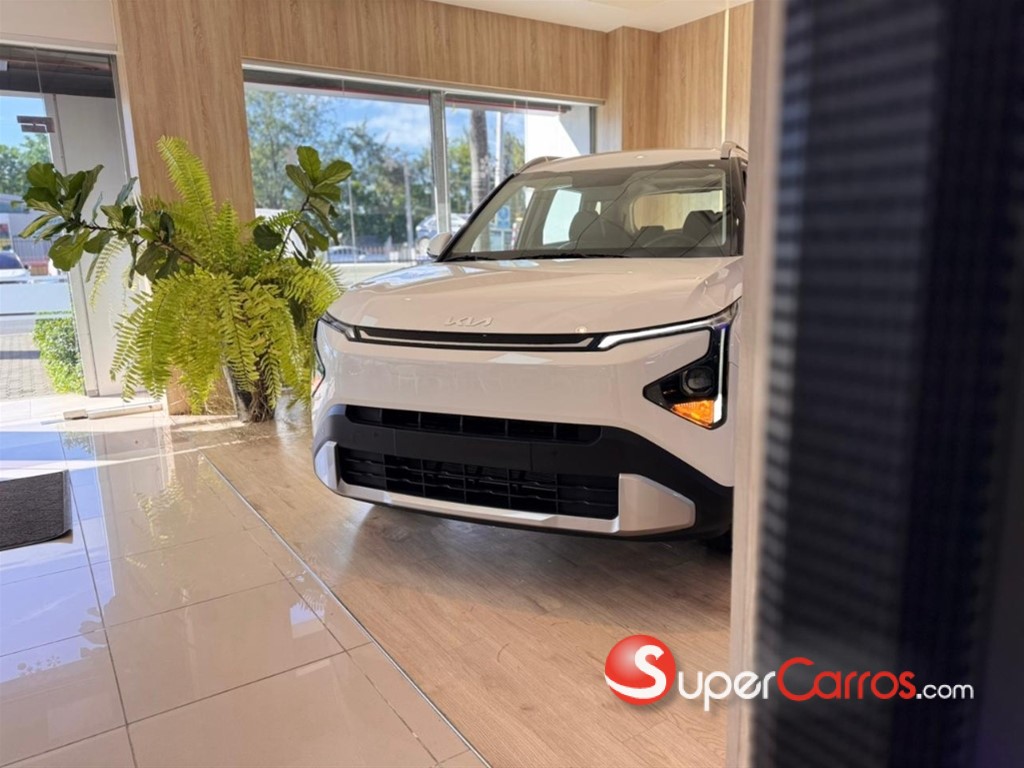 2026 Kia Carens — foto 8 / 11