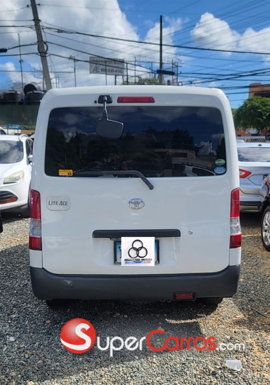 2017 Toyota Lite-Ace — foto 7 / 8
