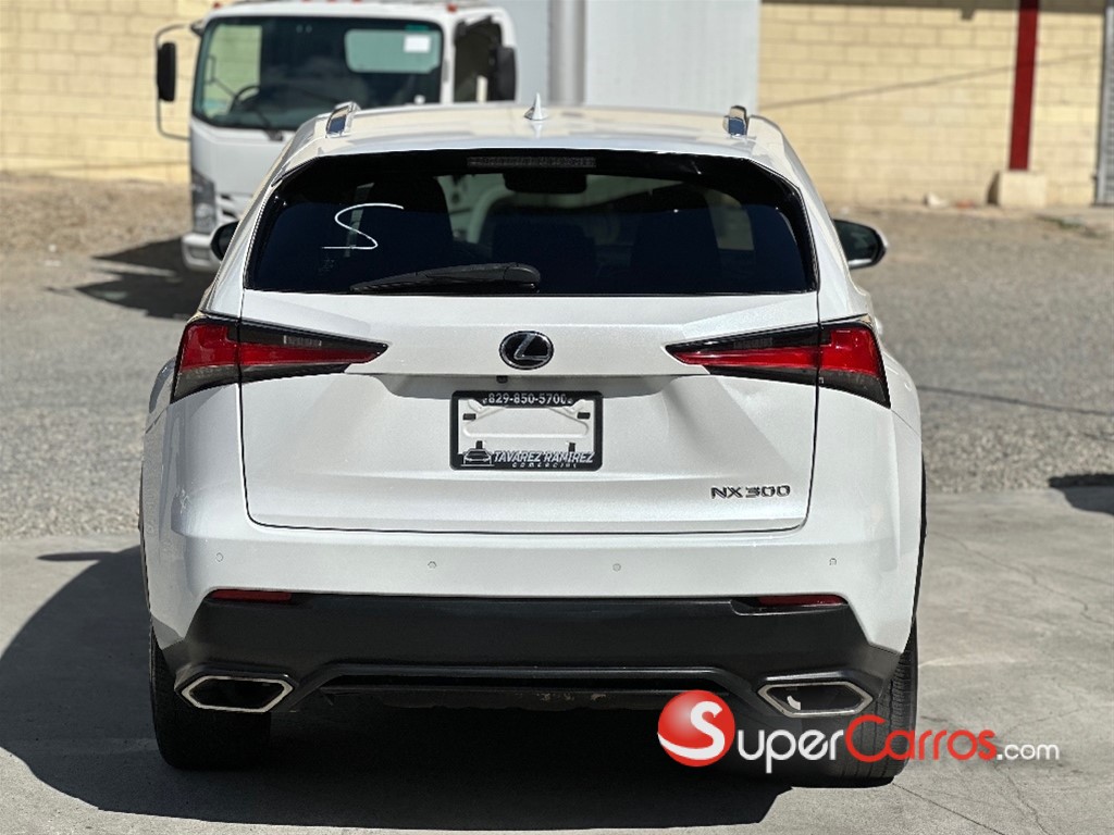 2019 Lexus NX 300 — foto 4 / 11