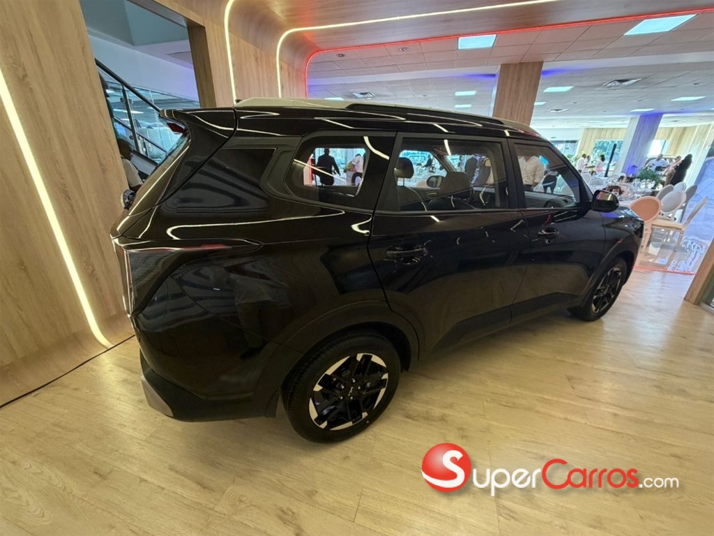 2027 Kia Carens — foto 3 / 8