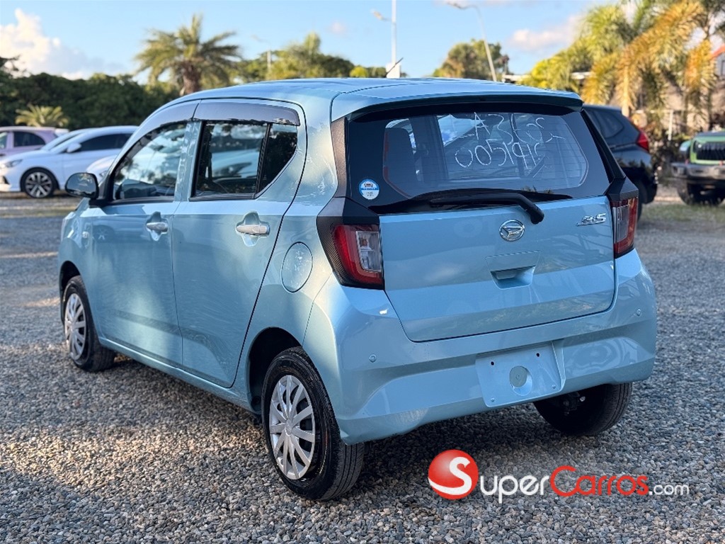 2020 Daihatsu Mira — foto 8 / 11