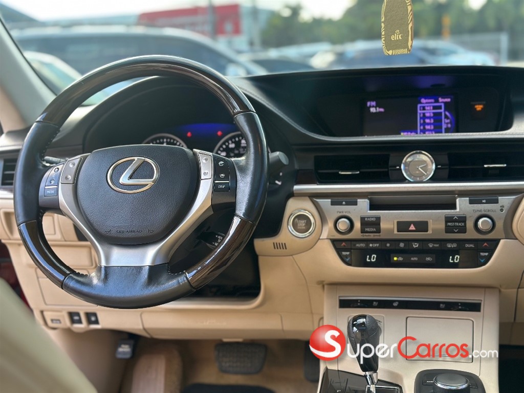 2014 Lexus ES 350 — foto 7 / 8